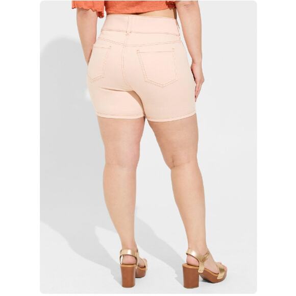 Torrid Salmon 5 Inch Jegging Super Soft High-Rise Shorts Size 24 - Picture 3 of 11